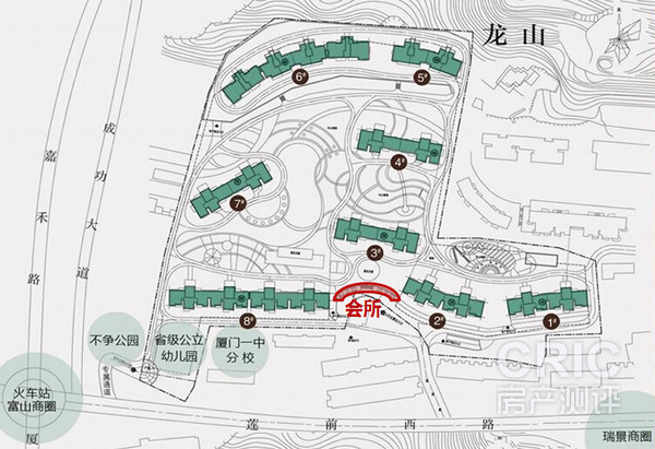 小区平面图 全景鸟瞰图 整体规划描述 项目在小区人行入口处规划有